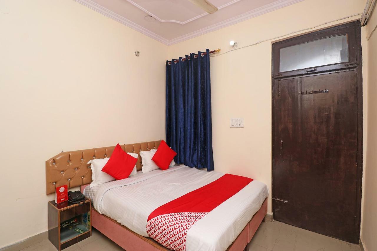 Oyo 30288 Hotel Moon Palace Lucknow Exterior foto